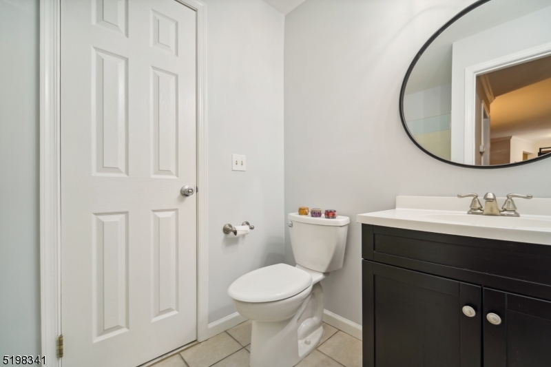 162 Riveredge Dr 162