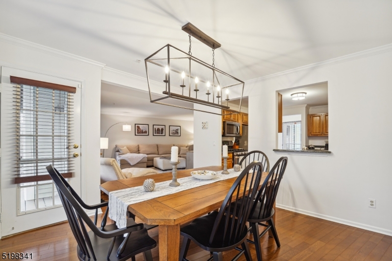 162 Riveredge Dr 162