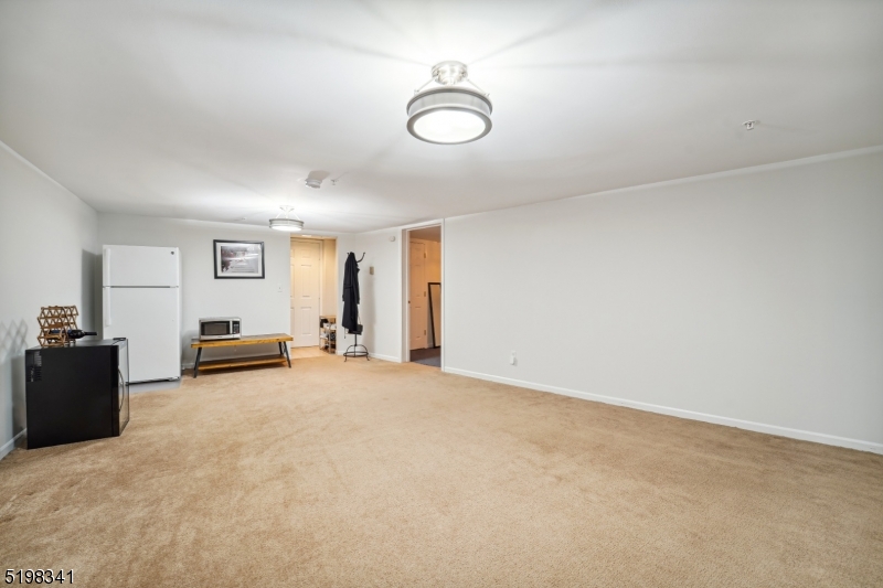 162 Riveredge Dr 162