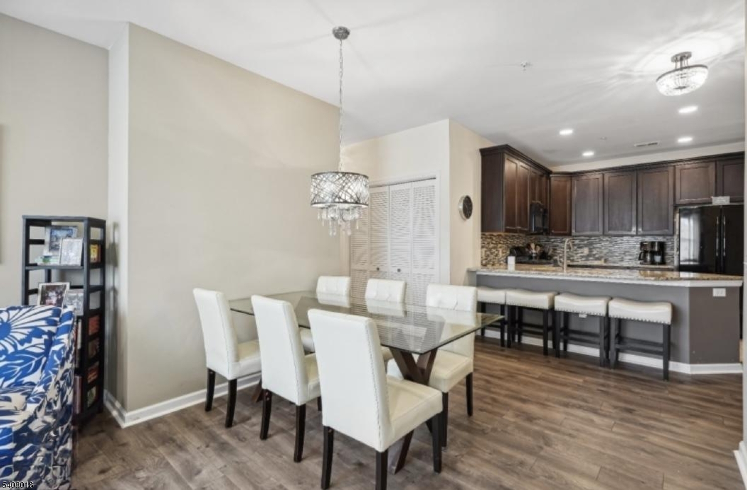 169 Tarrington Rd 203