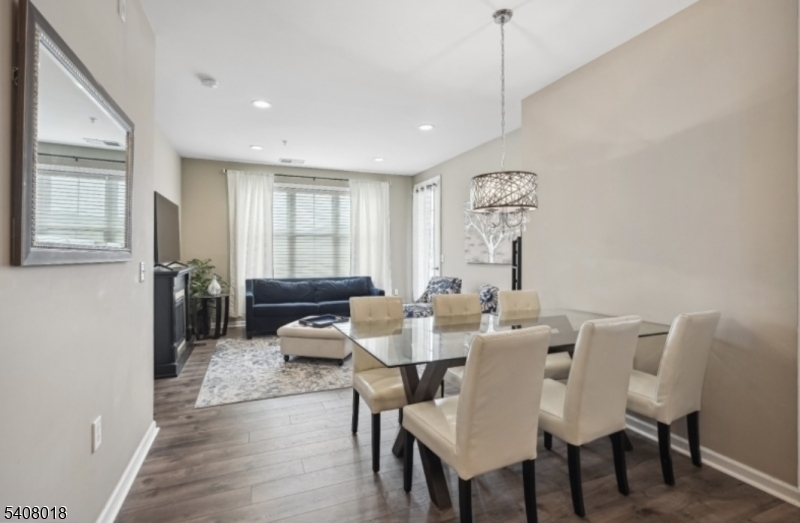 169 Tarrington Rd 203