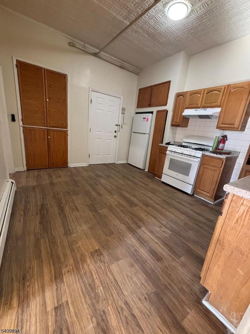 65 Malvern St Unit 4 4