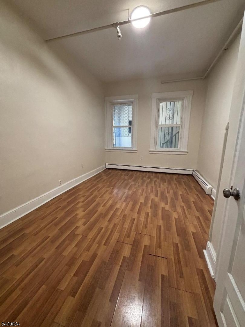 65 Malvern St Unit 4 4