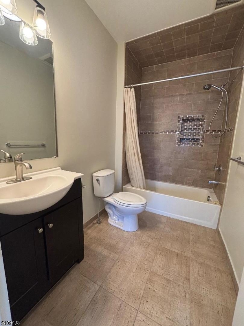 69 Merchant St Unit 2 2