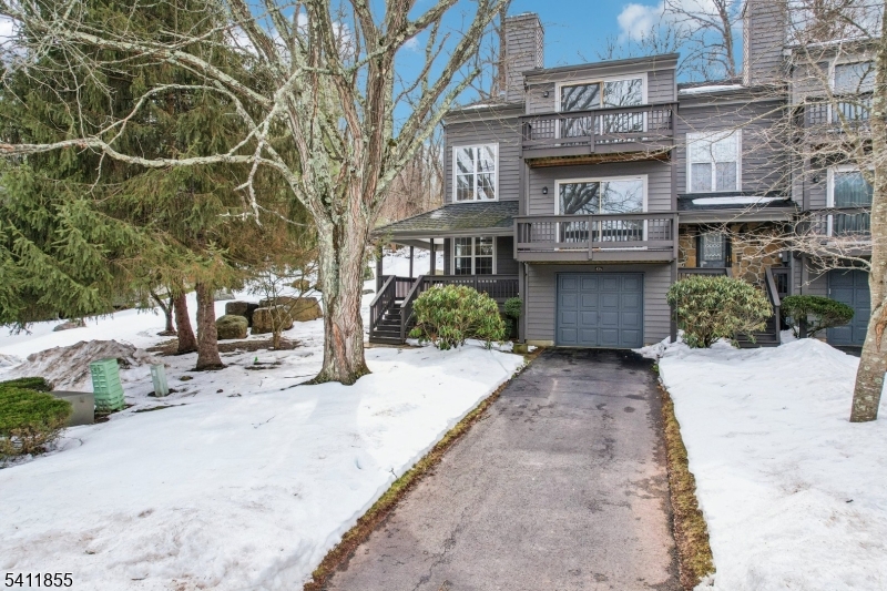 43A Watertown Ct
