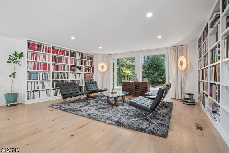 1414 Whipporwill Way