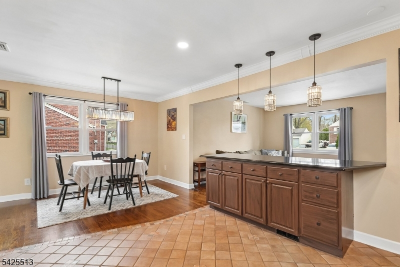 57 Sherwood Rd