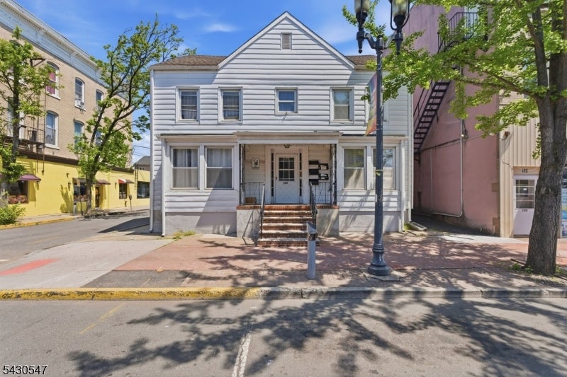200 Somerset St