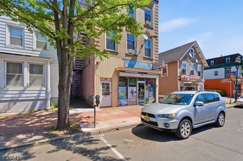 194 Somerset St