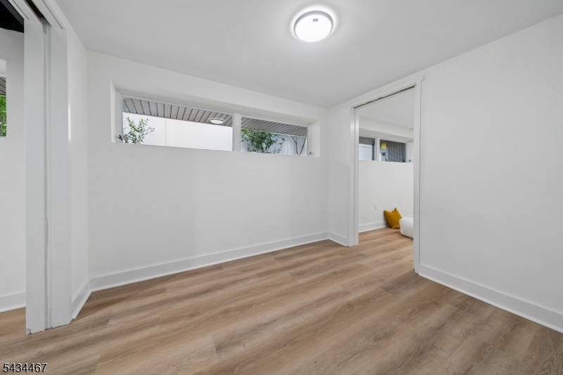 28 Fernhill Rd
