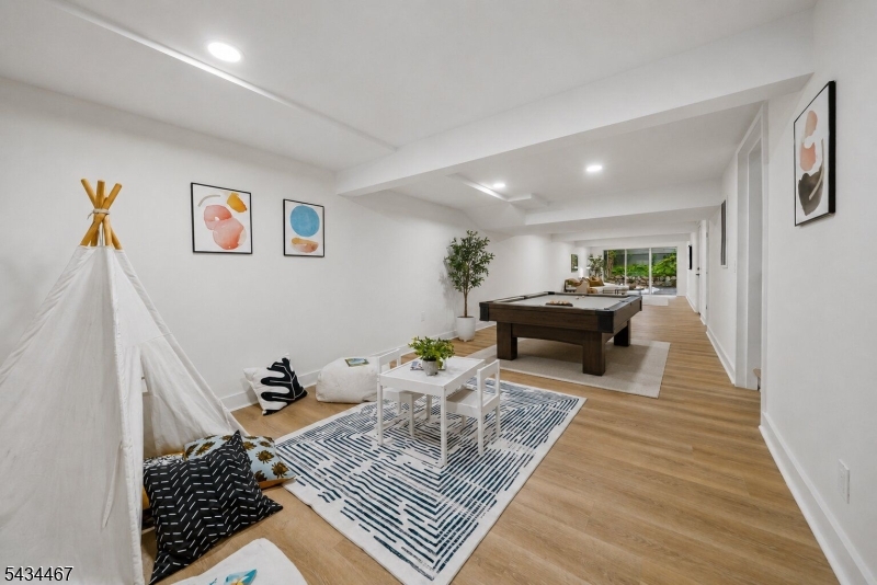 28 Fernhill Rd