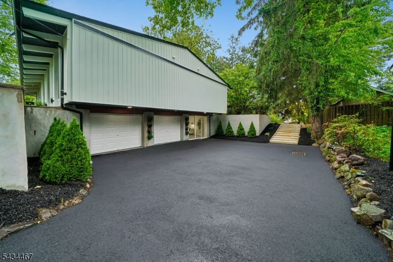 28 Fernhill Rd