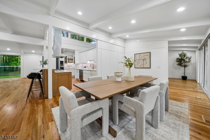 28 Fernhill Rd