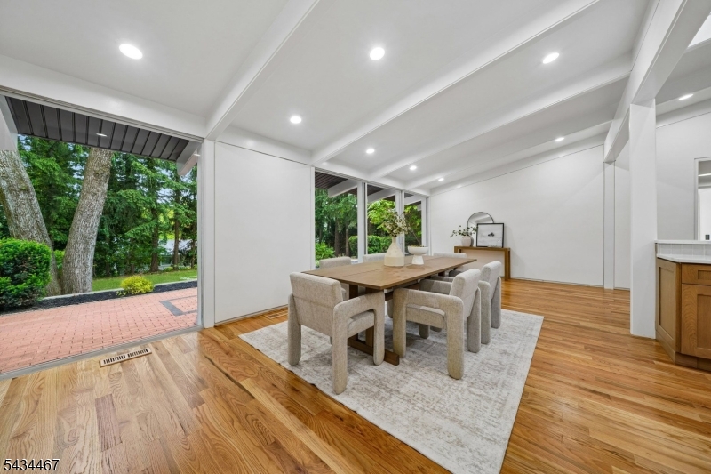 28 Fernhill Rd
