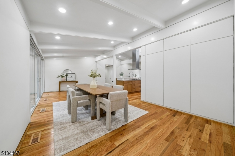 28 Fernhill Rd