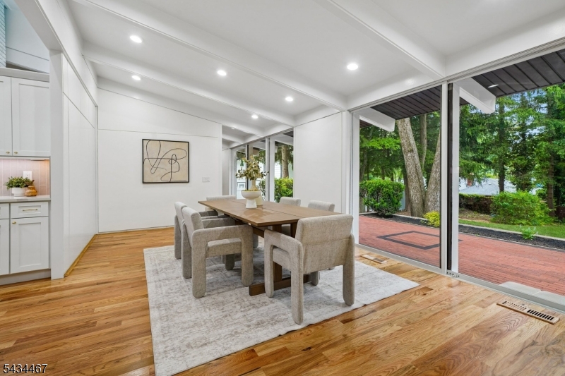 28 Fernhill Rd