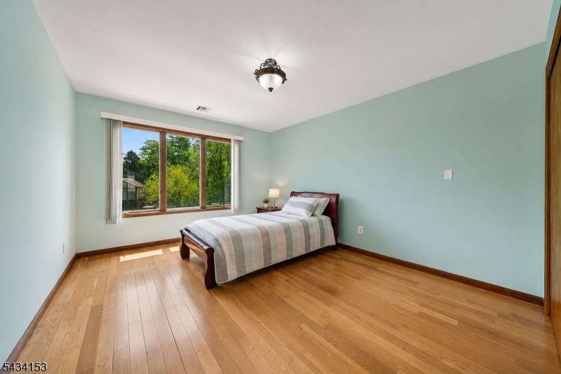 1 Winchester Dr