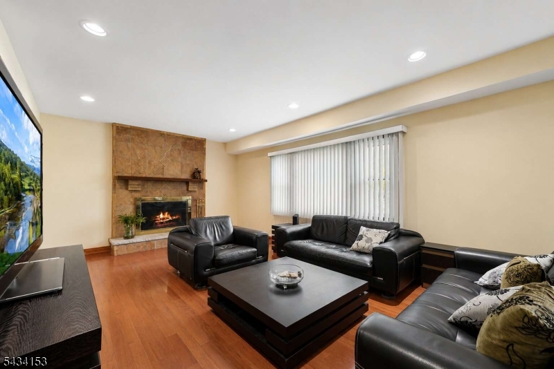 1 Winchester Dr