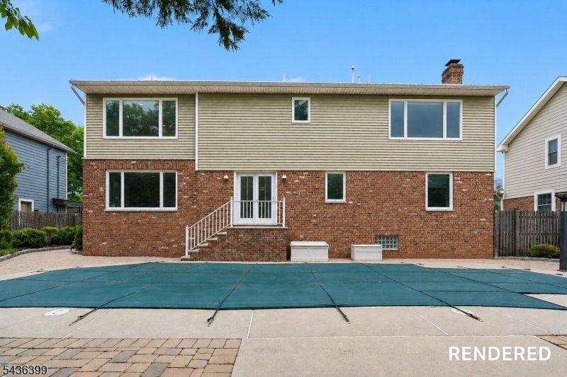 121 N Cottage Pl