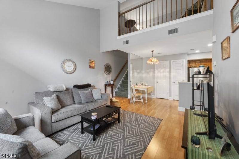 20 Sage Court