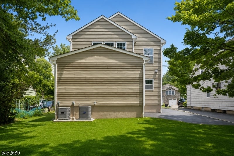 250 Milltown Rd