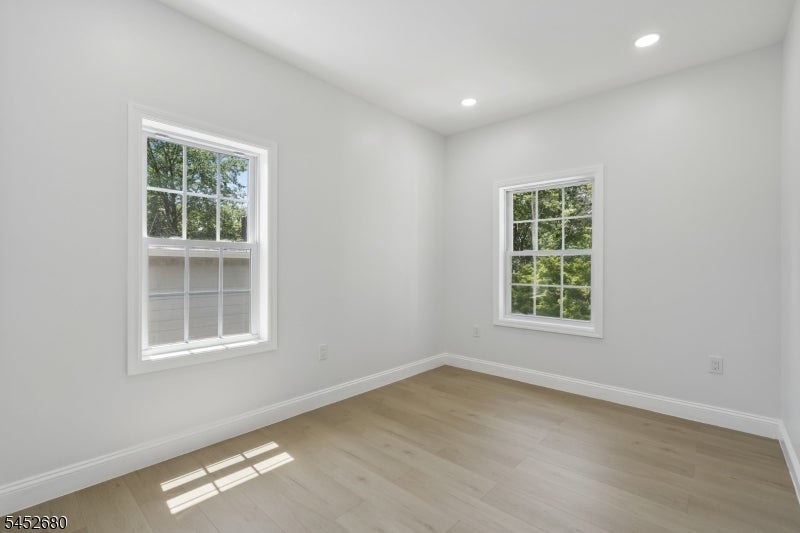 250 Milltown Rd