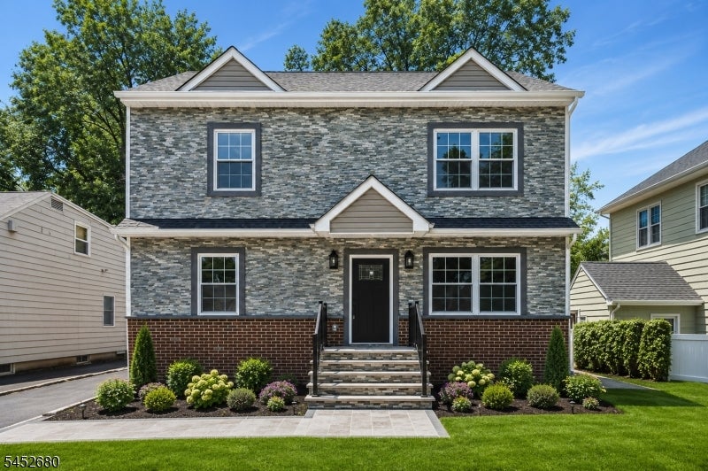250 Milltown Rd