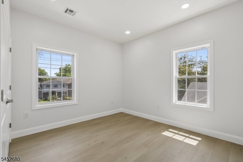 250 Milltown Rd