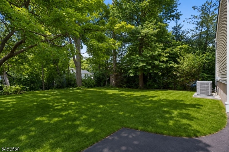 250 Milltown Rd