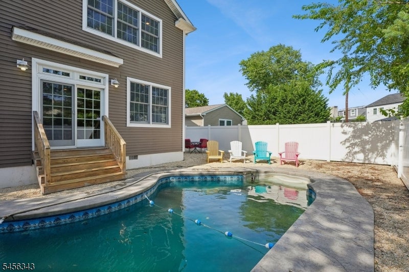 3204 Kickapoo Ave