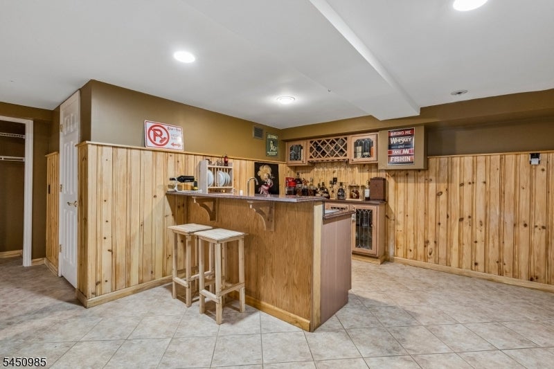 186 Laauwe Ave