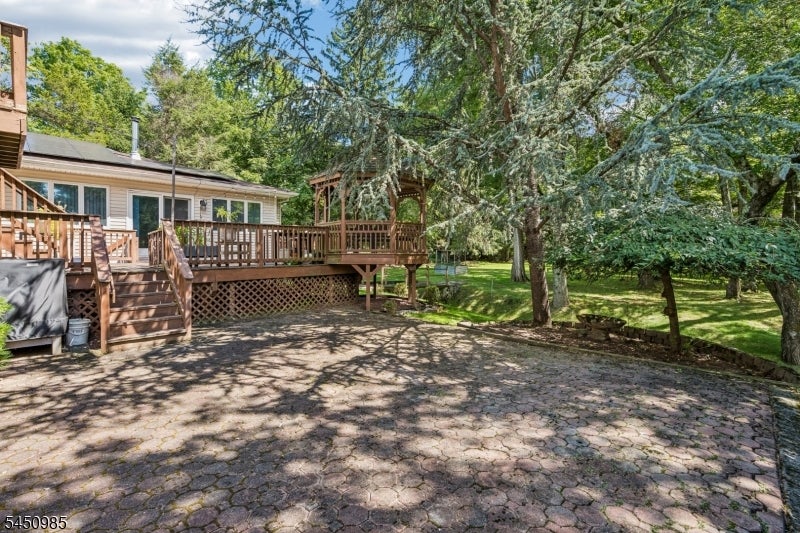 186 Laauwe Ave