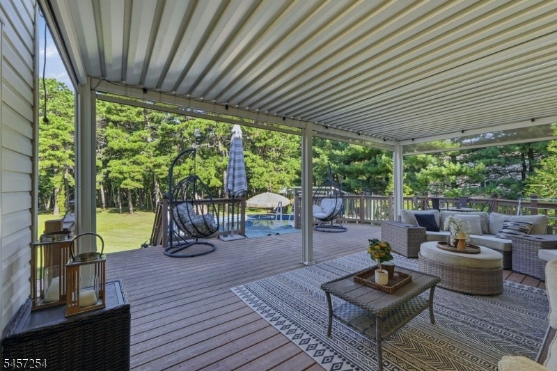2 Butternut Ln
