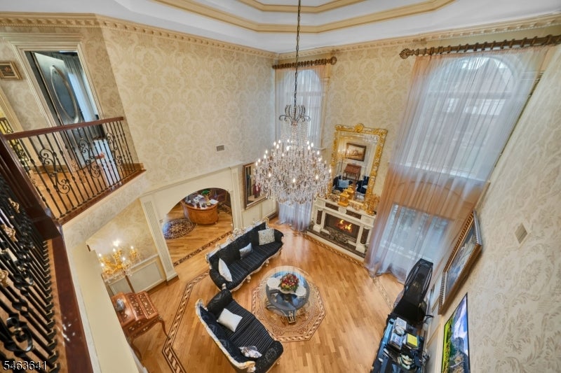 1088 Dearborn Rd
