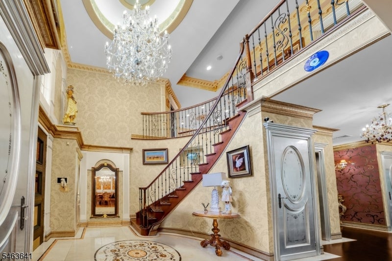 1088 Dearborn Rd