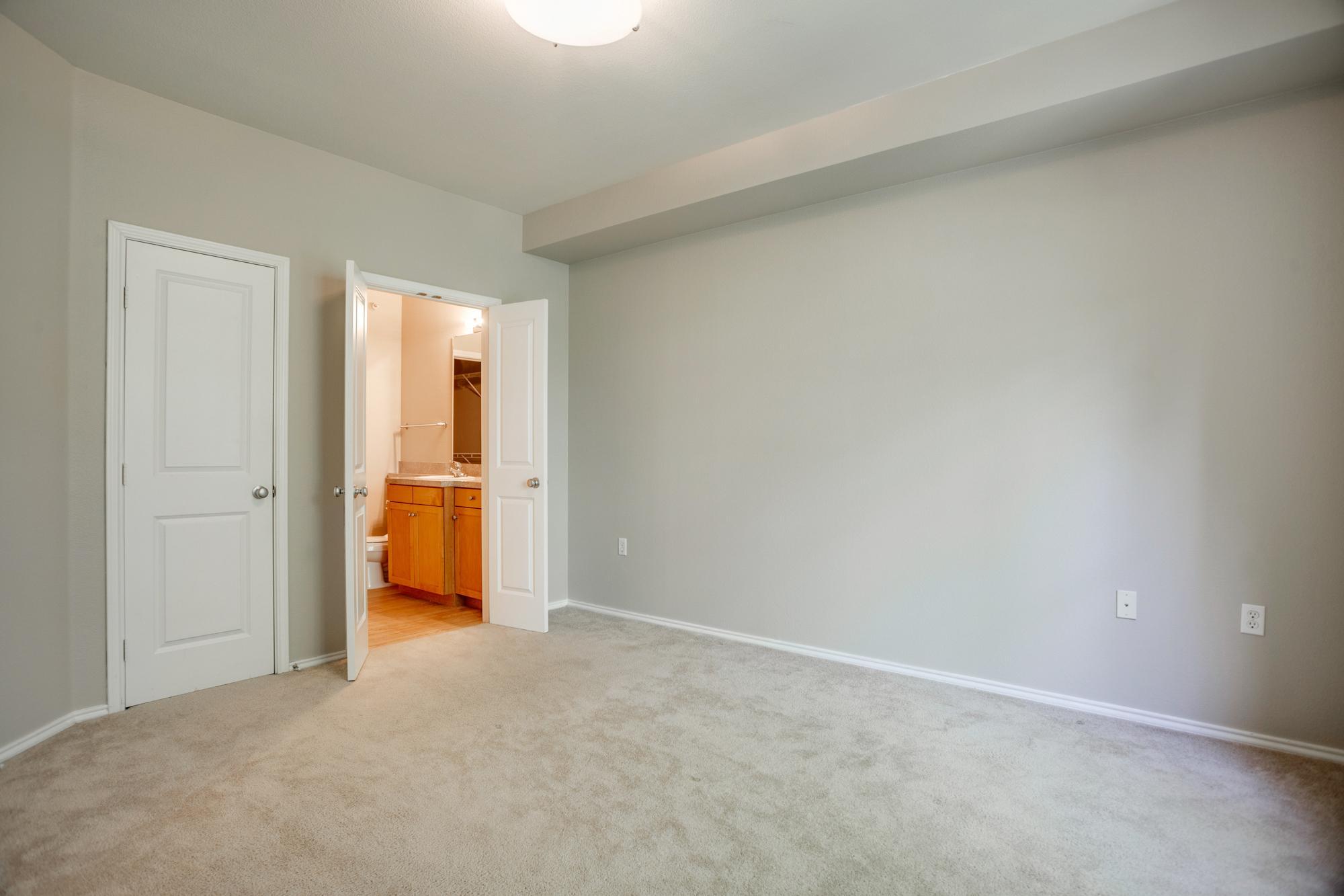 13570 Technology Drive Unit: 2214