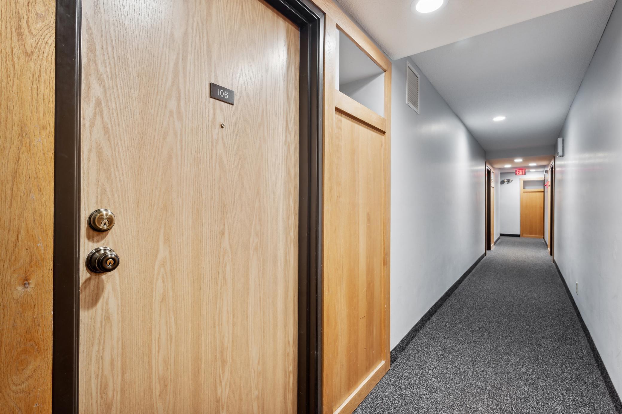 232 W Franklin Avenue Unit: #106