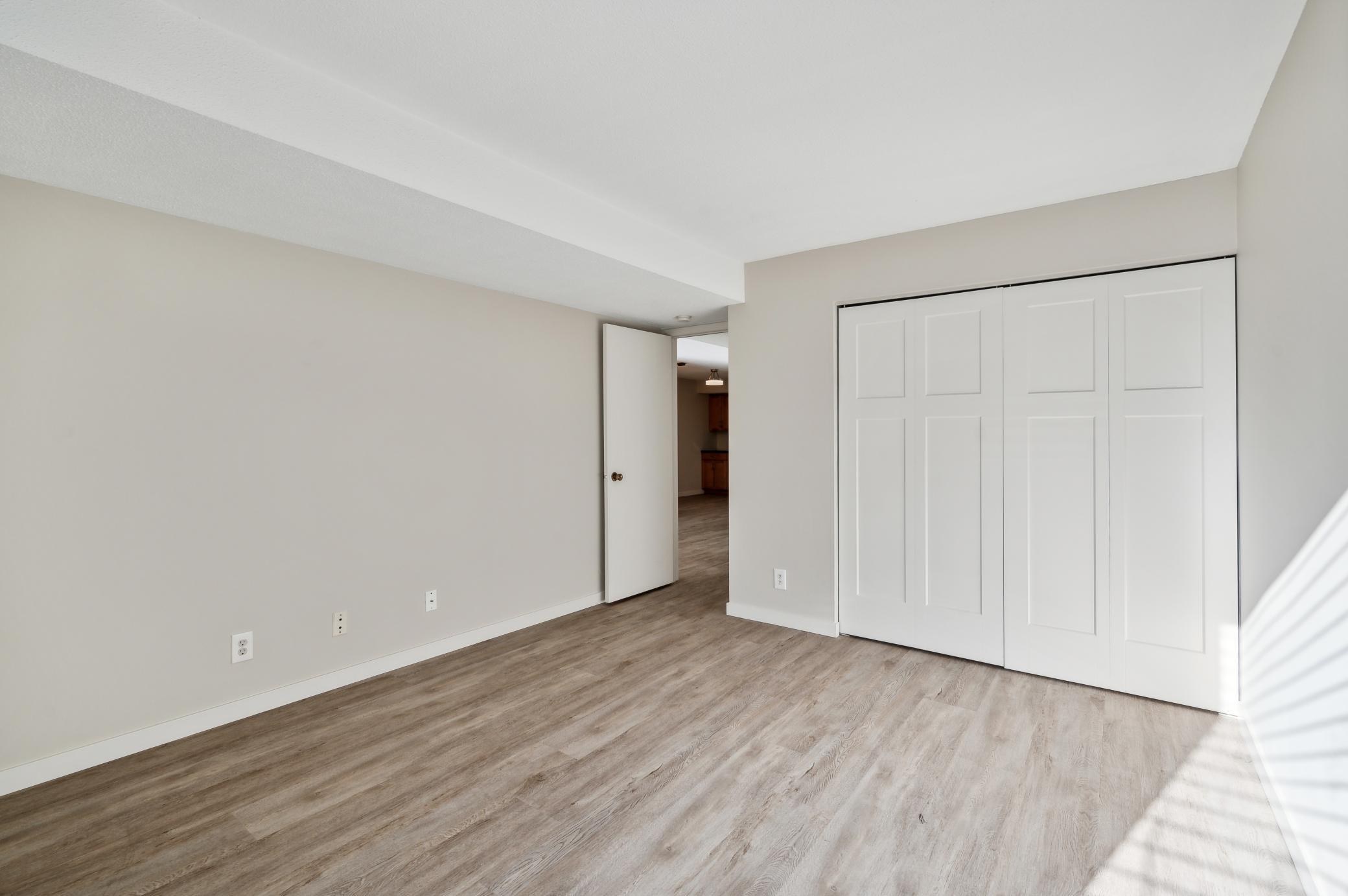 232 W Franklin Avenue Unit: #106