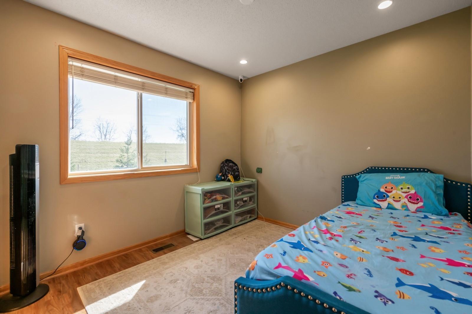 1513 Mcintosh Circle