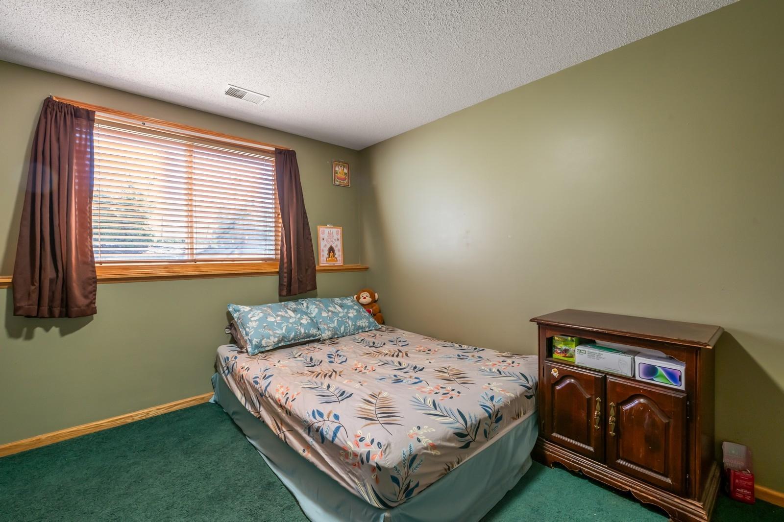 1513 Mcintosh Circle