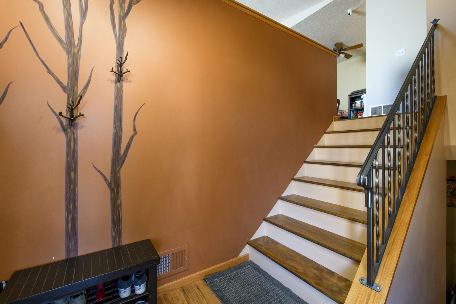 1513 Mcintosh Circle