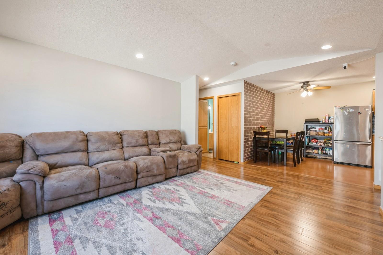 1513 Mcintosh Circle