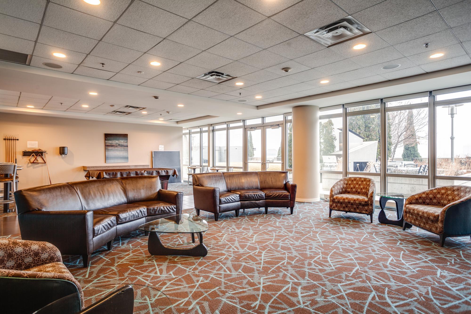 929 Portland Avenue Unit: 1206