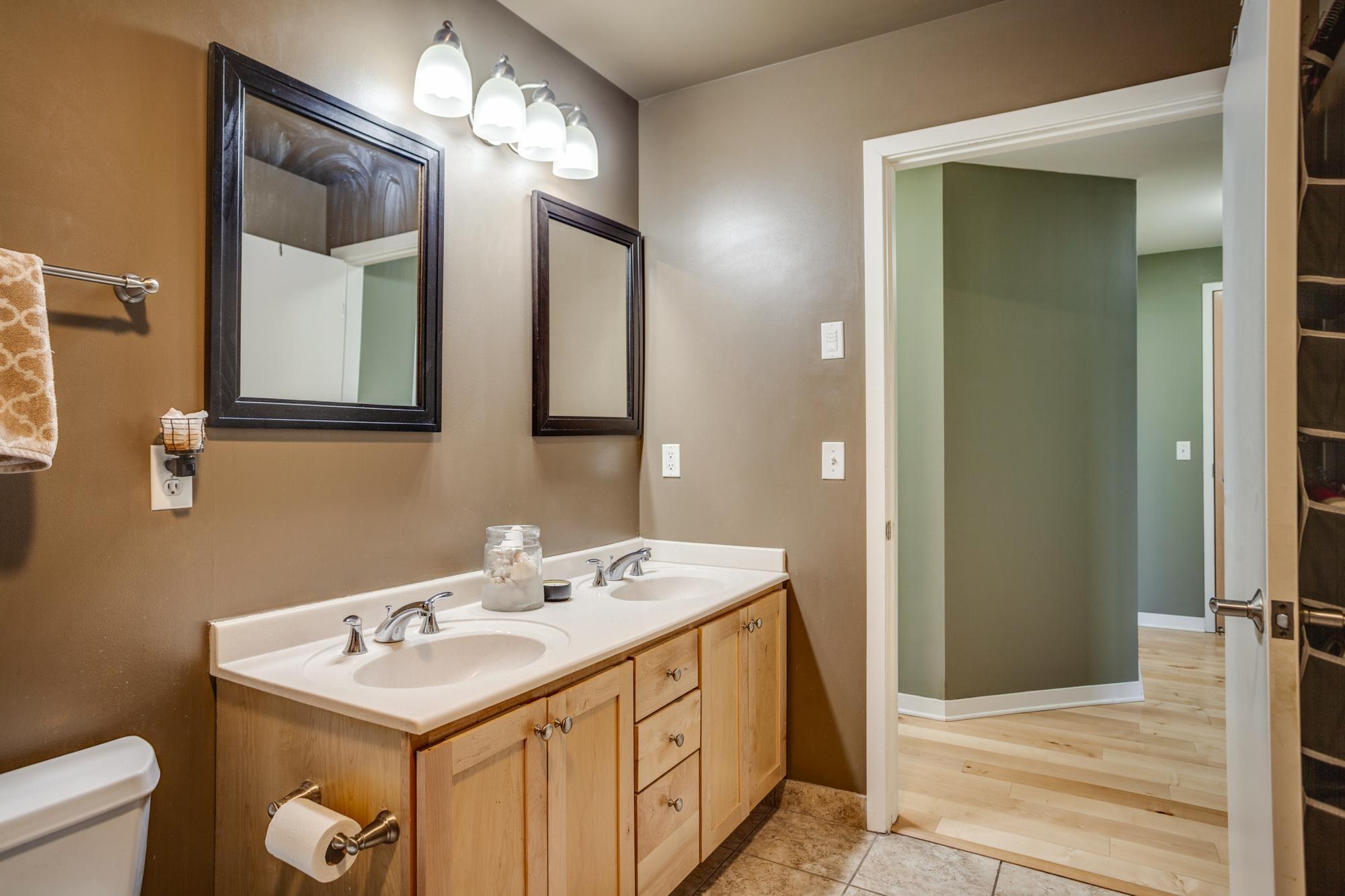 929 Portland Avenue Unit: 1206