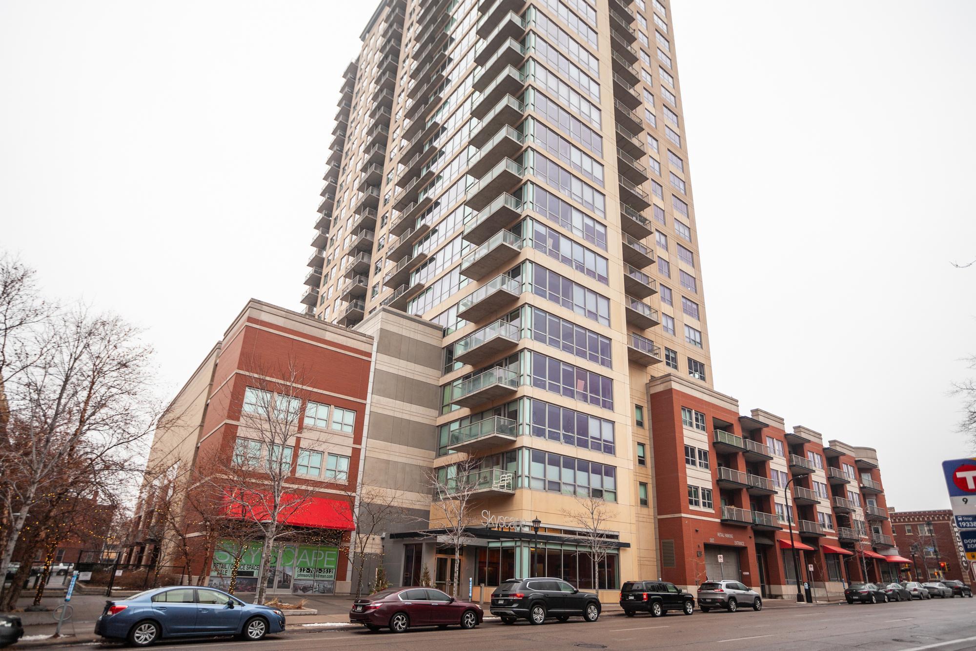 929 Portland Avenue Unit: 1206