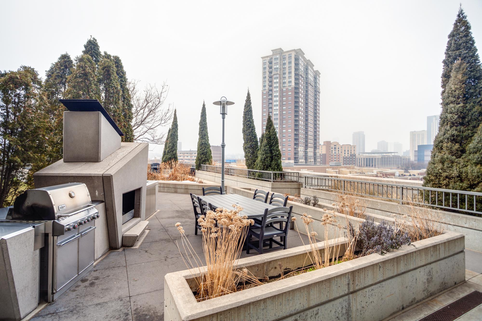 929 Portland Avenue Unit: 1206