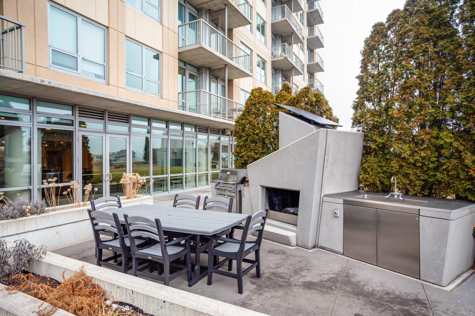 929 Portland Avenue Unit: 1206