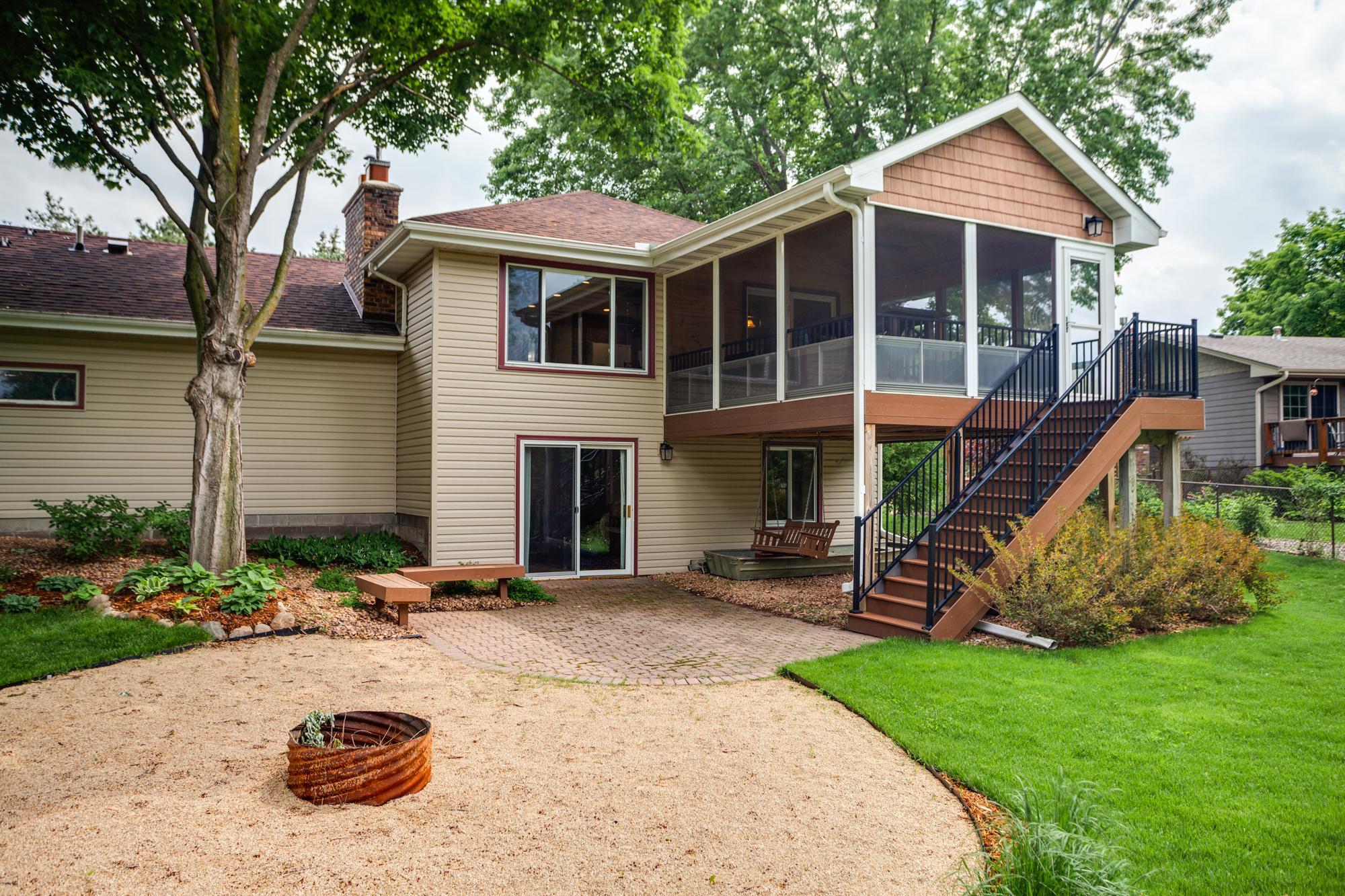 12241 Robin Road