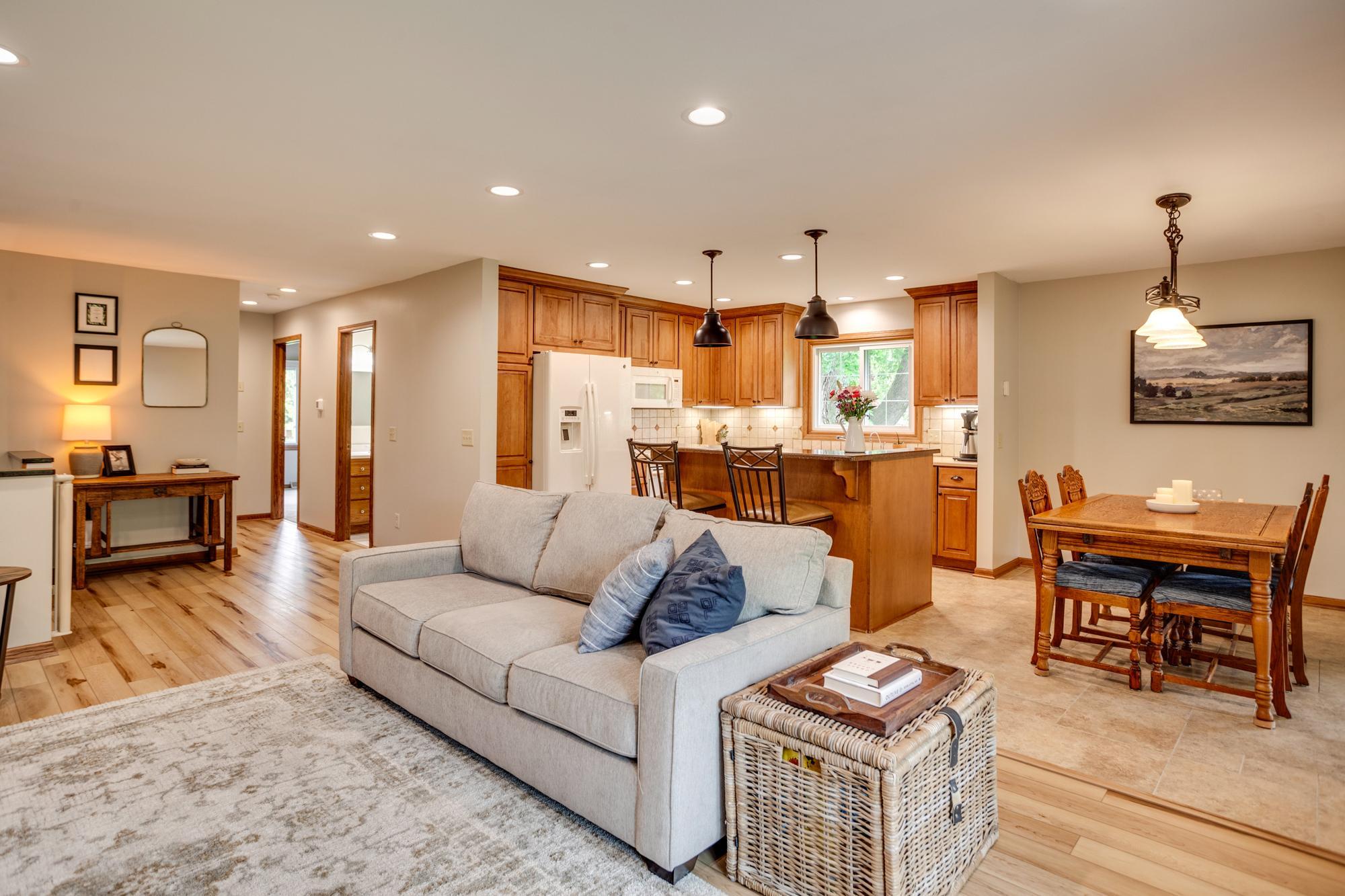 12241 Robin Road