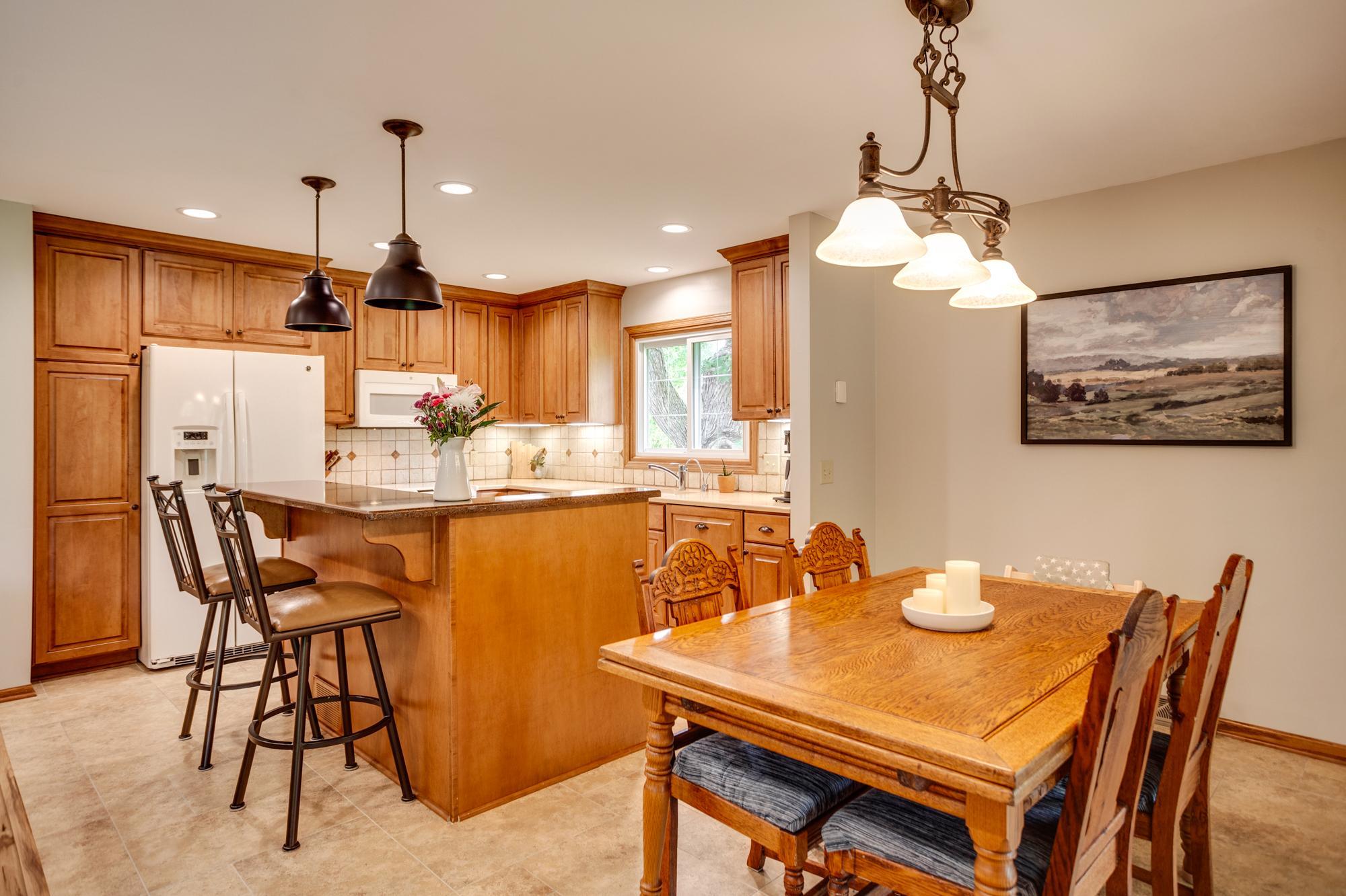 12241 Robin Road